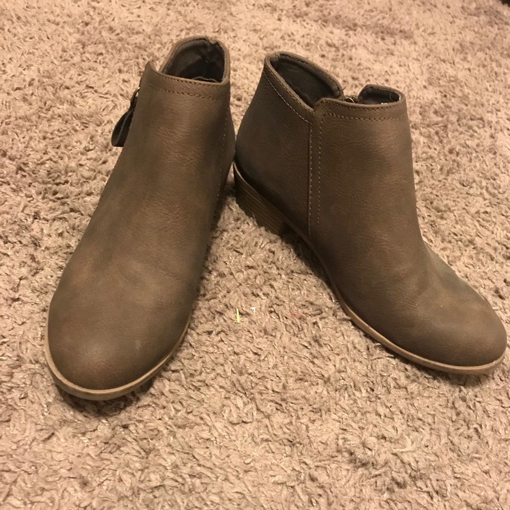 Brown ankle boots